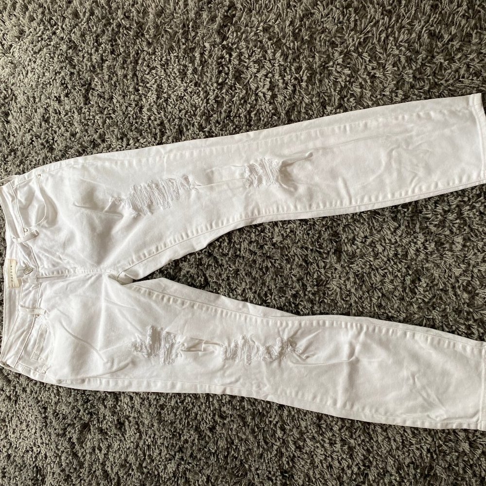 white distressed pacsun jeans